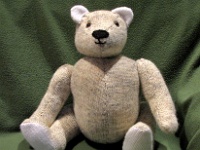 Brown-Teddy-on-Grn