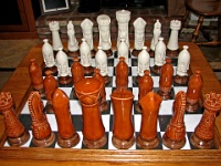 Ceramic-Chess-Set-with-Custom-Board