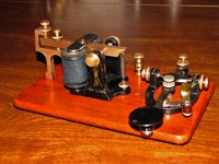 Eureka-telegraph-Instrument-with-shorting-Lever-b  Eureka Telegraph Instrument mfg by Manhattan Elec Supply - circa 1908-1912 With restored shorting lever.