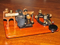 Eureka-telegraph-Instrument-with-shorting-Lever  Eureka Telegraph Instrument mfg by Manhattan Elec Supply circa 1908 - 1912 With restored shorting lever
