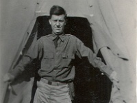 Officer-Schrein-in-WWII-Cavalry